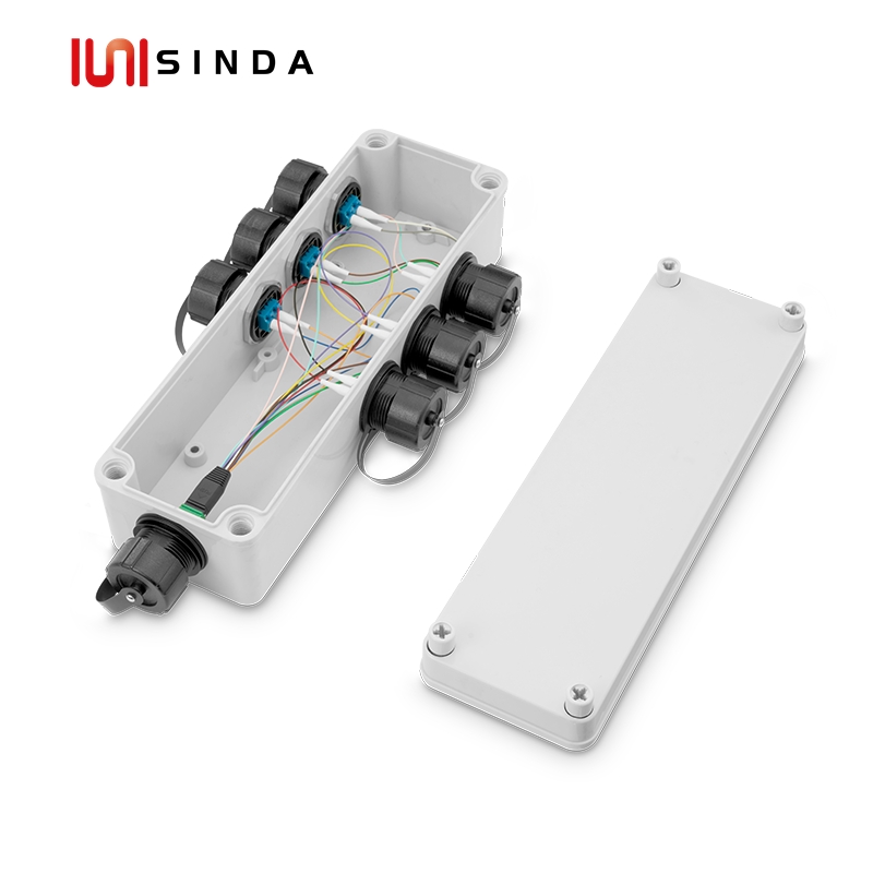 Fiber optic Hub box with hardened connectors